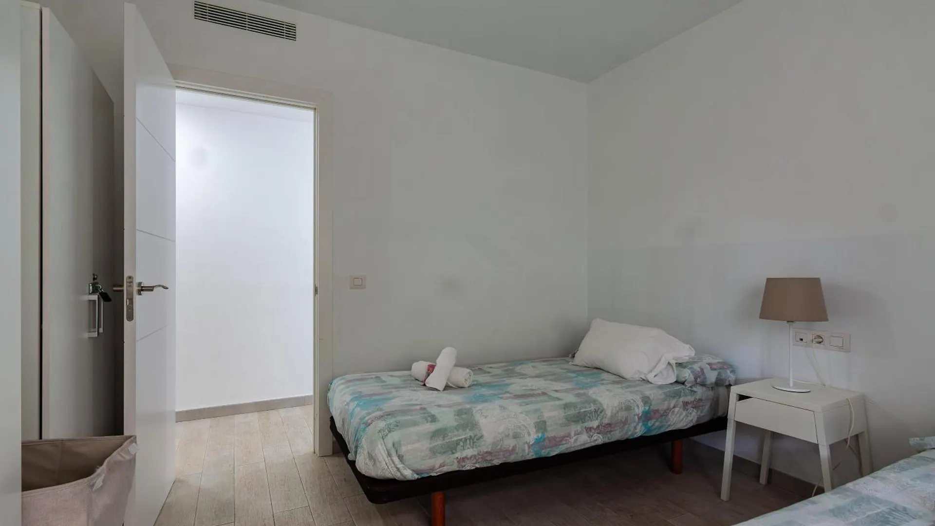 Apartment Apartamento Con Terraza Y Piscina En Playa Del Ing Playa del Ingles