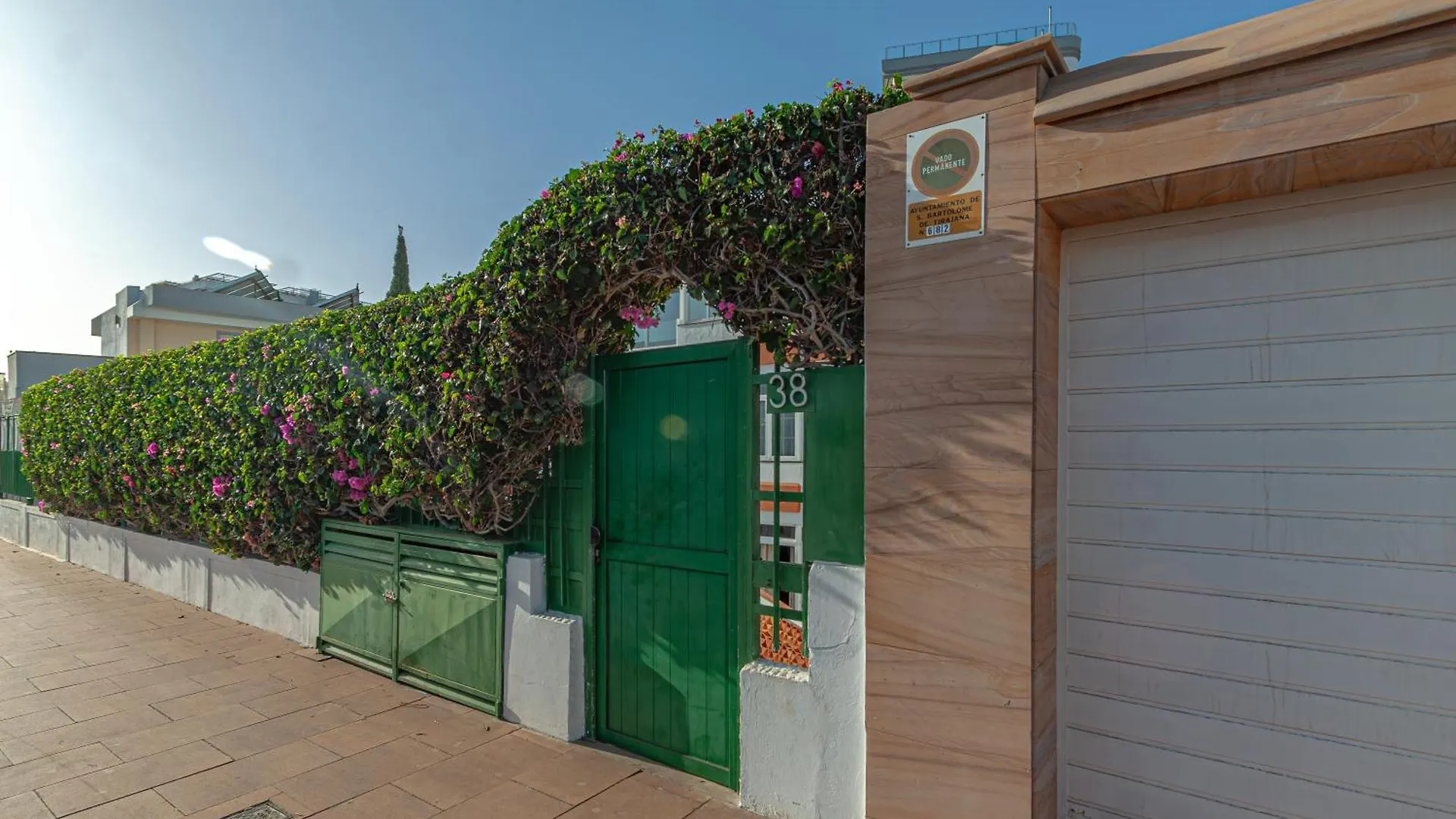 Apartment Apartamento Con Terraza Y Piscina En Playa Del Ing Playa del Ingles  Spain