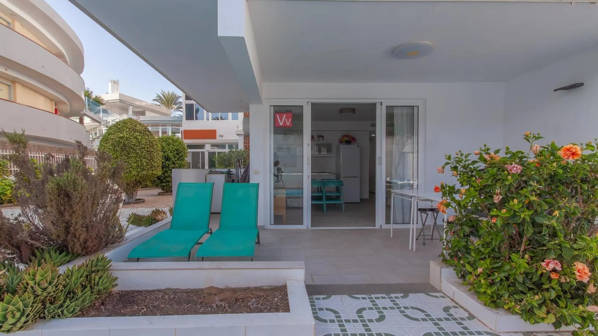 Apartamento Con Terraza Y Piscina En Playa Del Ing Playa del Ingles  0*, Playa del Ingles (Gran Canaria) Spain