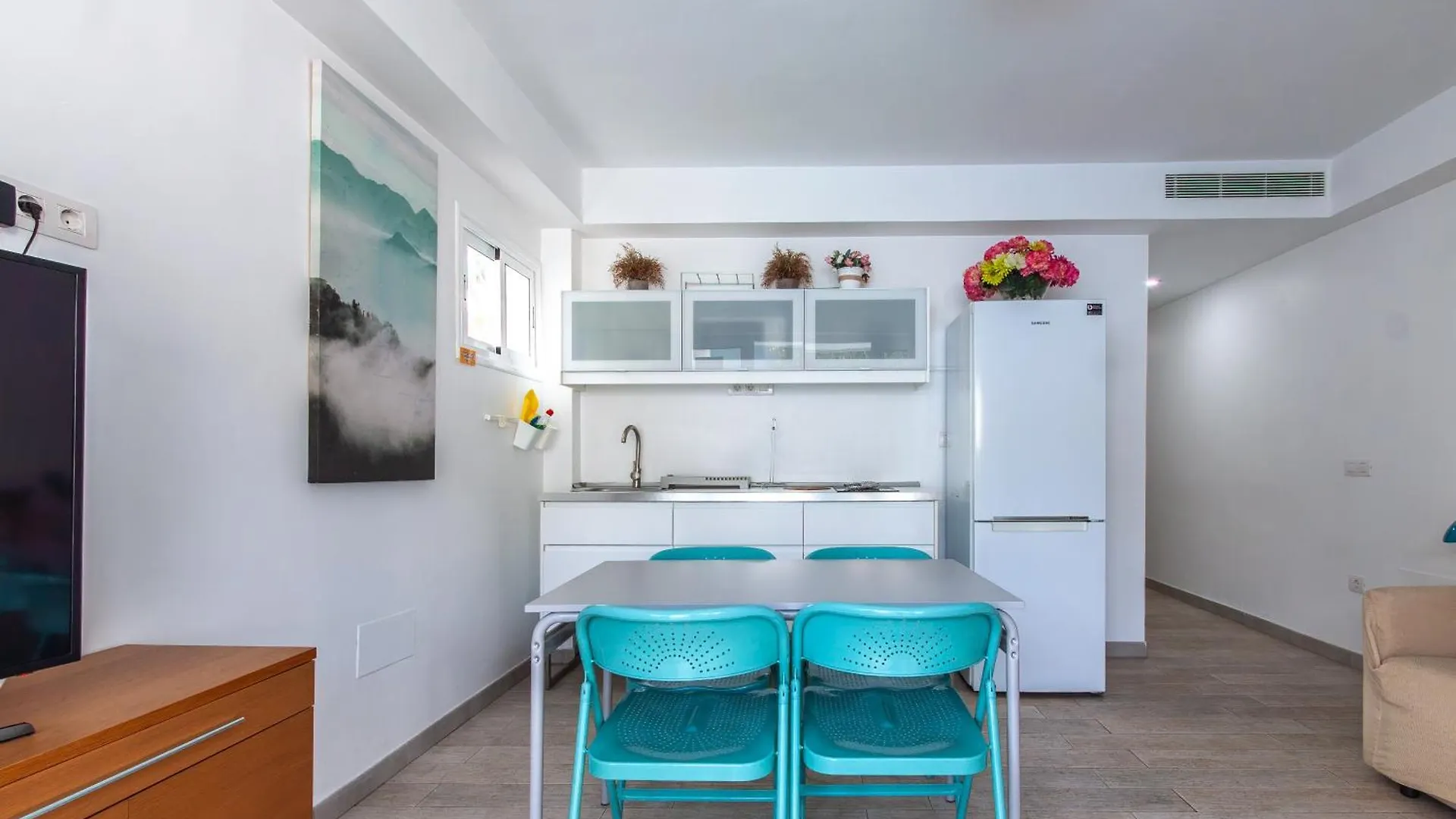 Apartamento Con Terraza Y Piscina En Playa Del Ing Playa del Ingles  0*, Playa del Ingles (Gran Canaria)